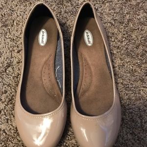 Nude Flats